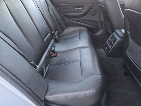 2015 BMW 3 Series 328i