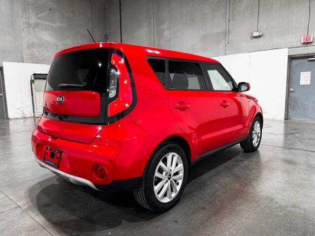 2019 Kia Soul +