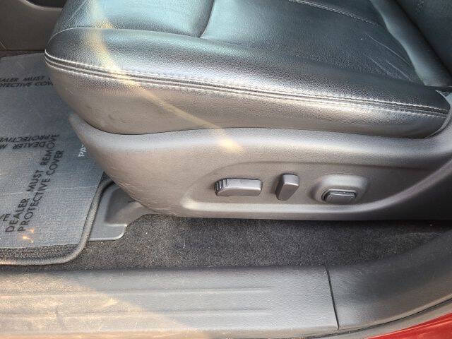 2015 Nissan Pathfinder SL