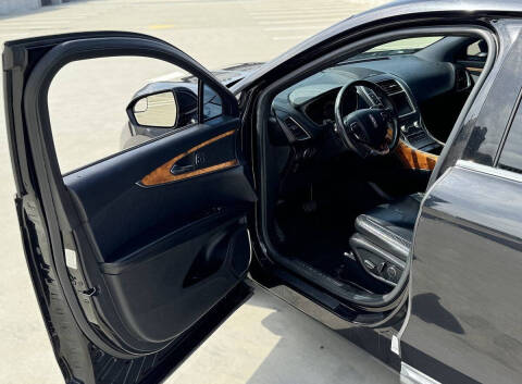 2016 Lincoln MKX Select