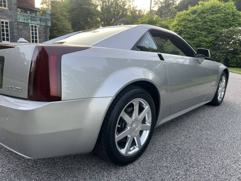 2004 Cadillac XLR