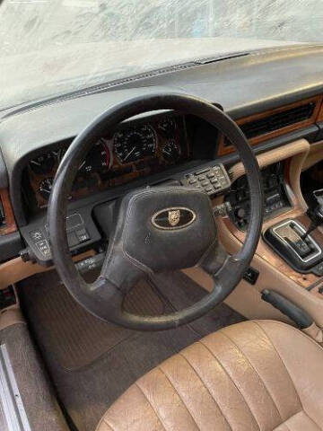 1990 Jaguar XJ6