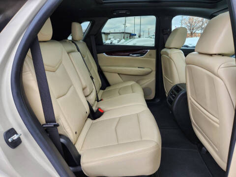 2017 Cadillac XT5 Luxury