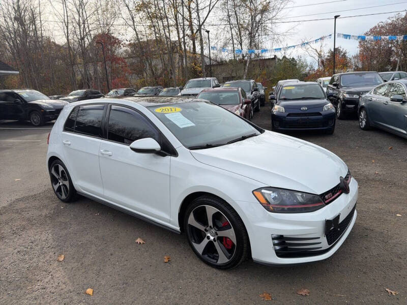 2017 Volkswagen Golf GTI SE