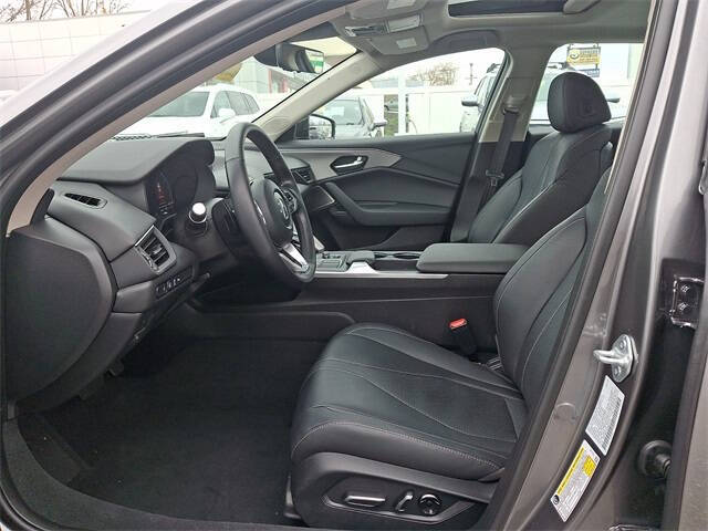 2025 Acura TLX w/Tech