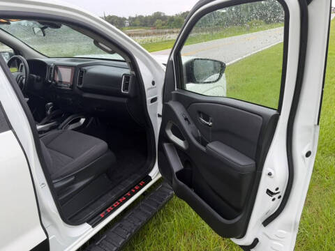 2024 Nissan Frontier SV