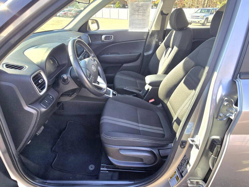 2023 Hyundai Venue SEL