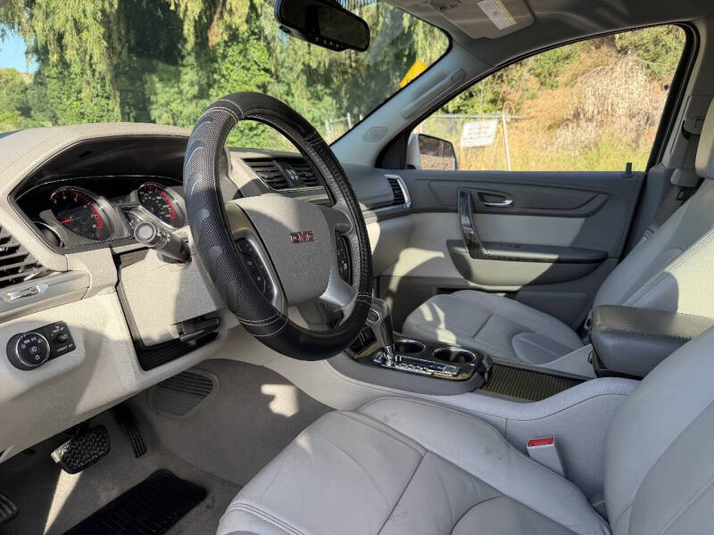2016 GMC Acadia SLT-2