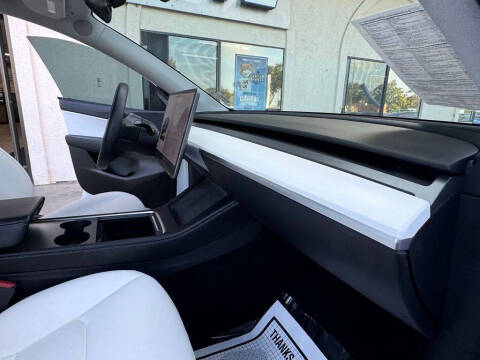 2022 Tesla Model Y Long Range