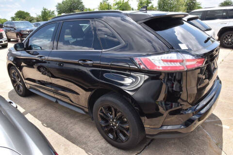 2022 Ford Edge SE