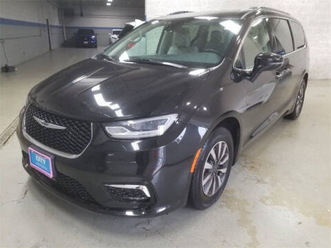 2021 Chrysler Pacifica Touring L