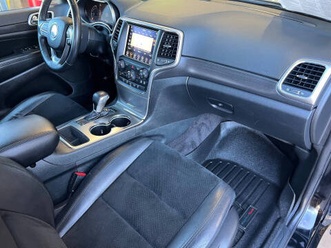 2018 Jeep Grand Cherokee Altitude