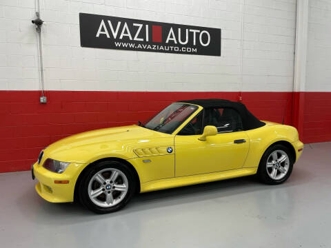 2000 BMW Z3 for sale at AVAZI AUTO GROUP LLC in Gaithersburg MD