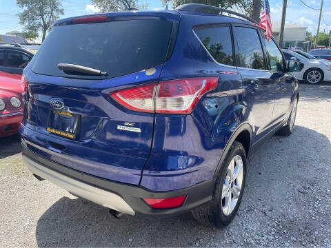 2015 Ford Escape SE
