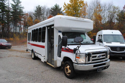 2016 Ford E-Series E-450 SD