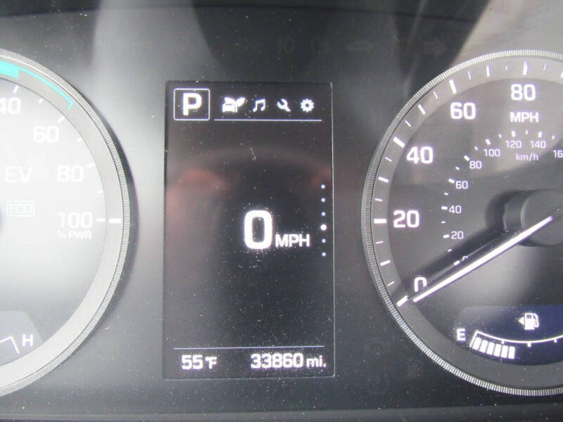 2016 Hyundai Sonata Hybrid SE