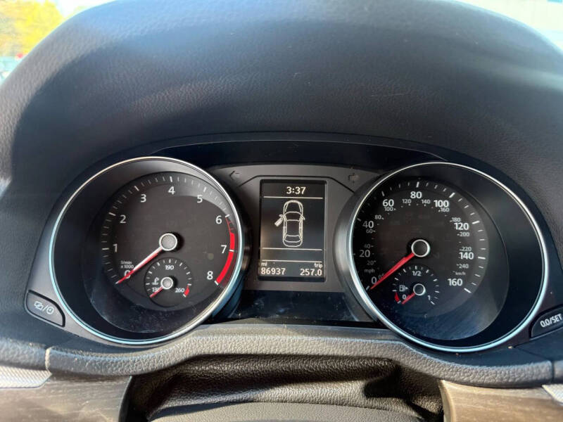 2016 Volkswagen Passat