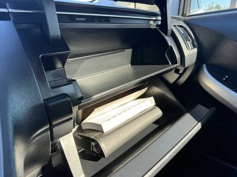 2013 Toyota Prius Three