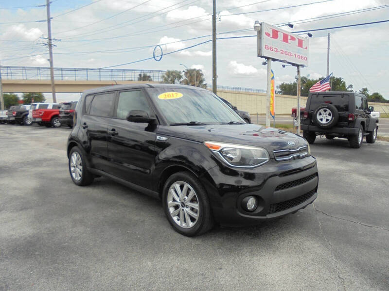 2017 Kia Soul +