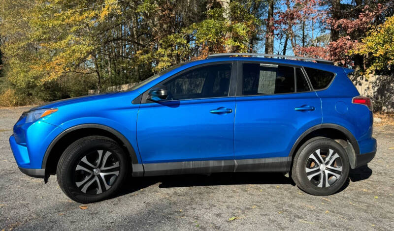 2017 Toyota RAV4 LE