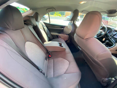 2019 Toyota Camry LE