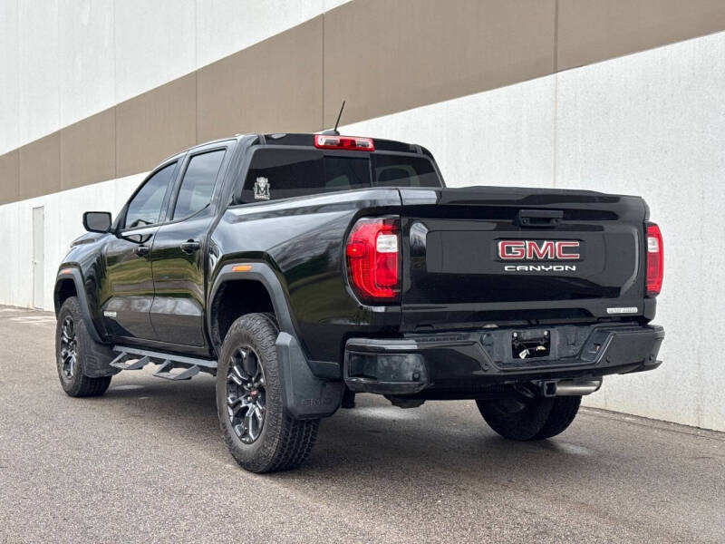 2024 GMC Canyon Elevation