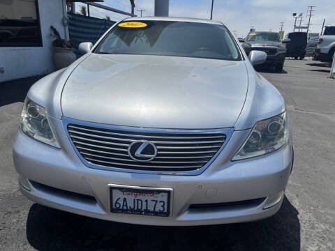 2007 Lexus LS 460