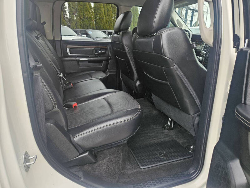 2017 RAM 1500 Laramie