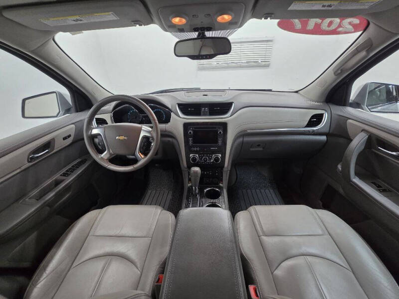 2017 Chevrolet Traverse LT