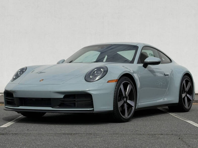 2025 Porsche 911 Carrera