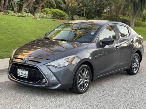 2019 Toyota Yaris XLE