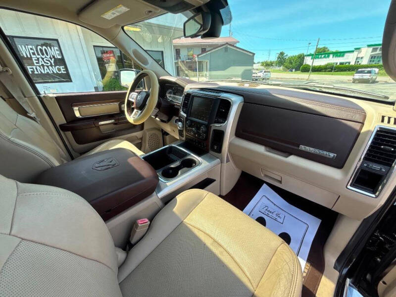 2016 RAM 1500 Laramie