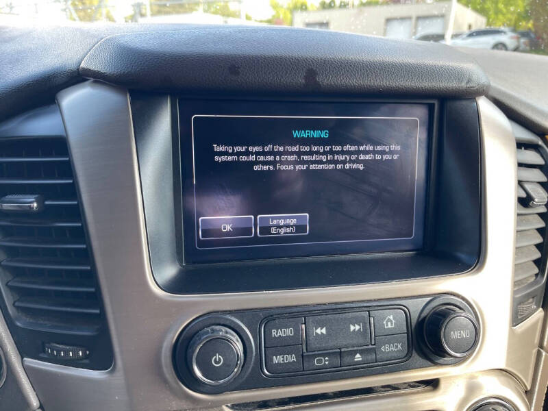 2017 GMC Yukon XL Denali