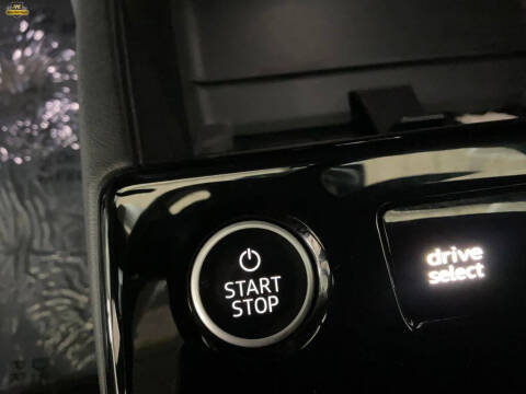 2025 Audi Q6 e-tron Premium