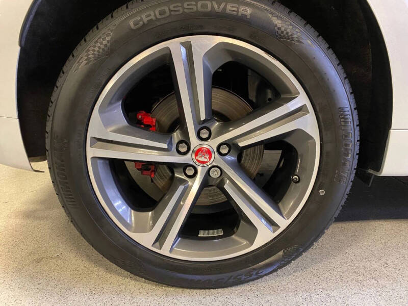 2019 Jaguar F-PACE S