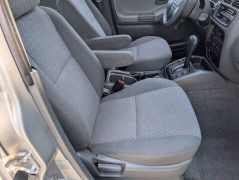 2004 Chevrolet Tracker