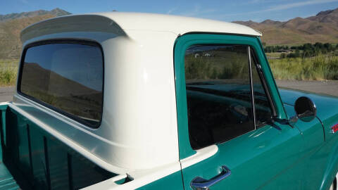 1961 Ford F-100