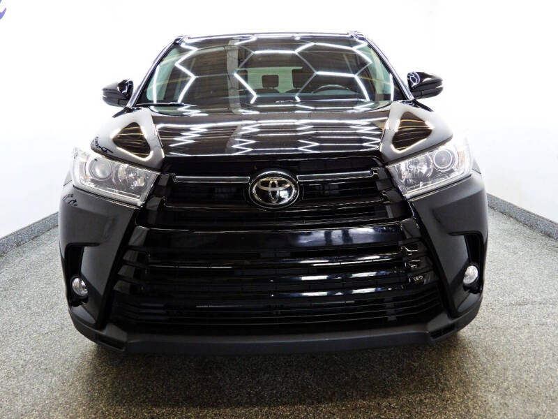 2017 Toyota Highlander SE