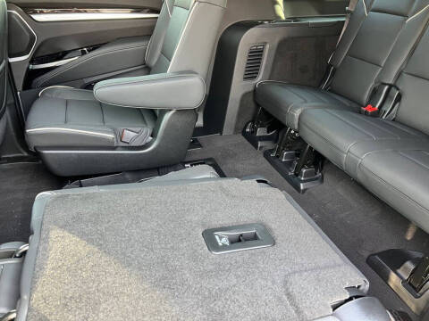 2026 Cadillac Escalade ESV Luxury