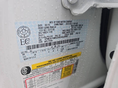 2025 Ford Expedition Platinum