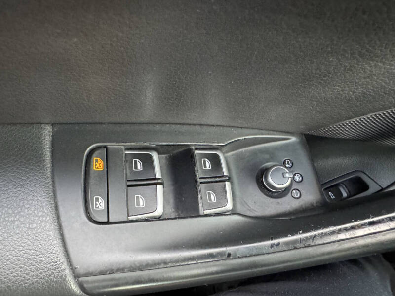 2016 Audi Q3 2.0T Premium Plus