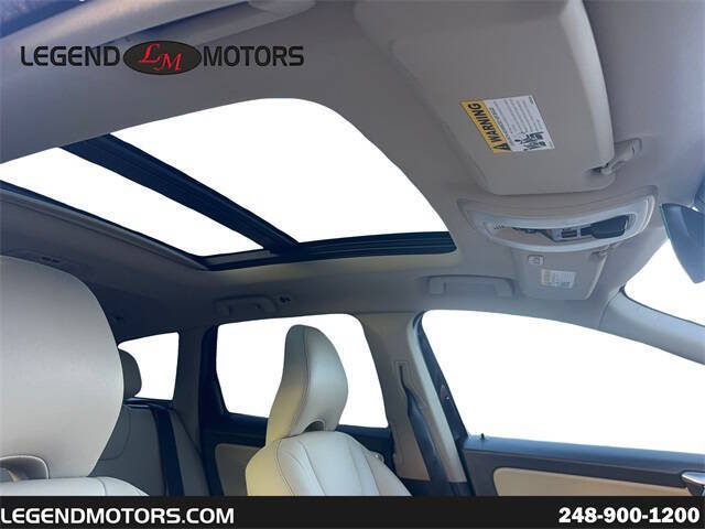 2017 Volvo XC60 T5 Inscription