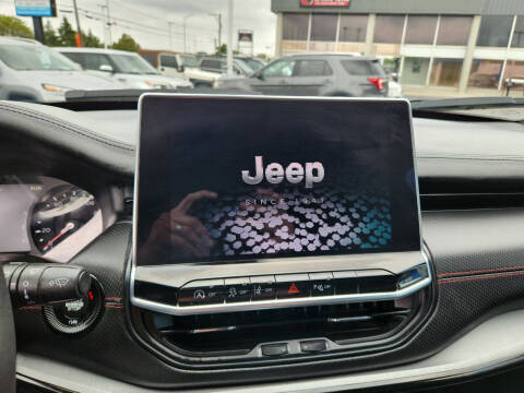 2025 Jeep Compass Trailhawk