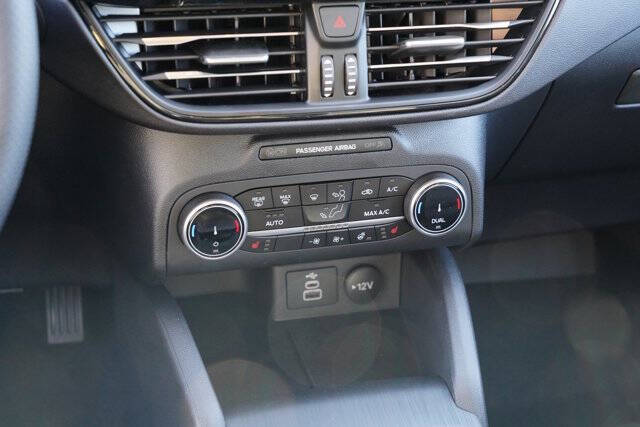 2026 Ford Escape Hybrid ST-Line Select