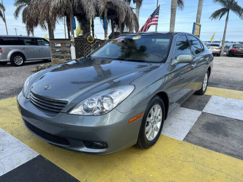 2004 Lexus ES 330 for sale at D&S Auto Sales, Inc in Melbourne FL