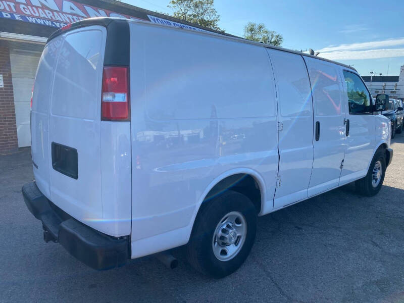 2019 Chevrolet Express 2500