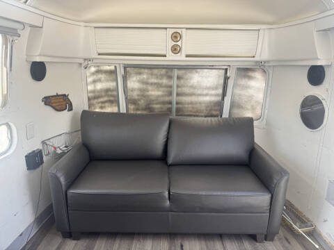 1975 Airstream Overlander