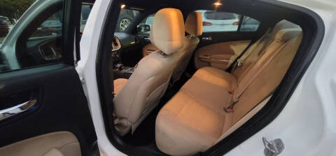 2012 Dodge Charger SE