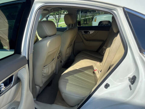 2013 Infiniti FX37