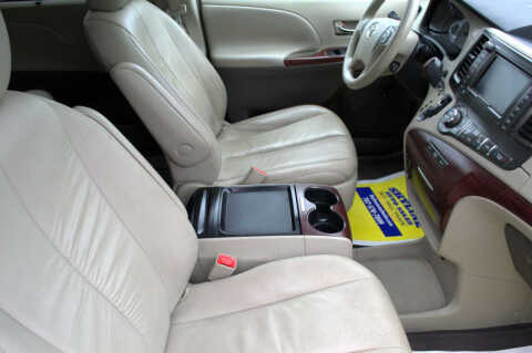 2011 Toyota Sienna